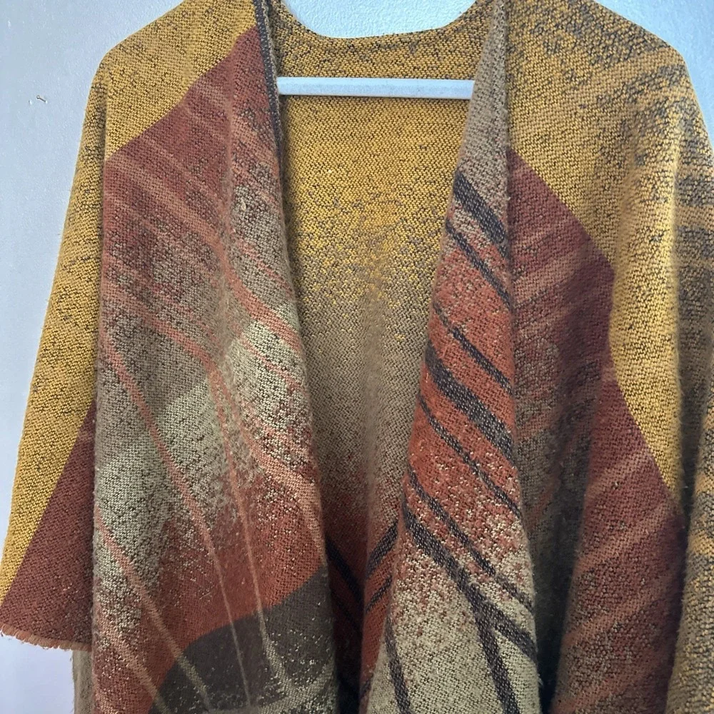 Women's Brown Plaid Winter Shawl‎ Poncho One Size Made In France